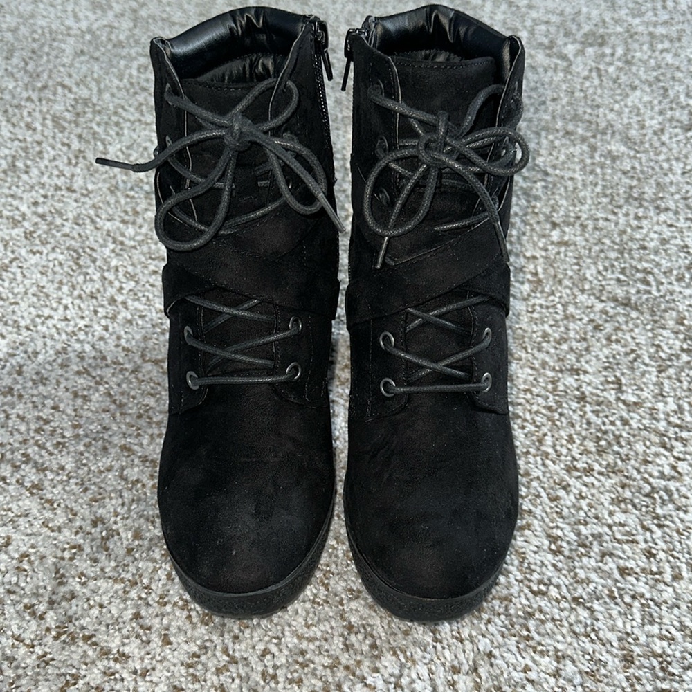 These are 3.5 heel.